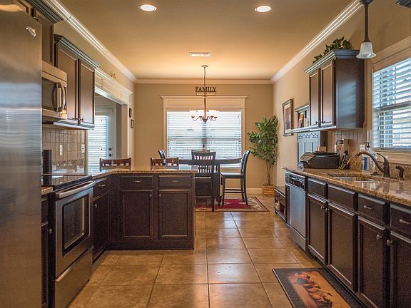 4th image of 1746 Bear Paw Ln