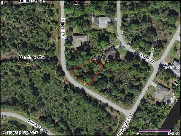 2nd image of 3286 Majestic St