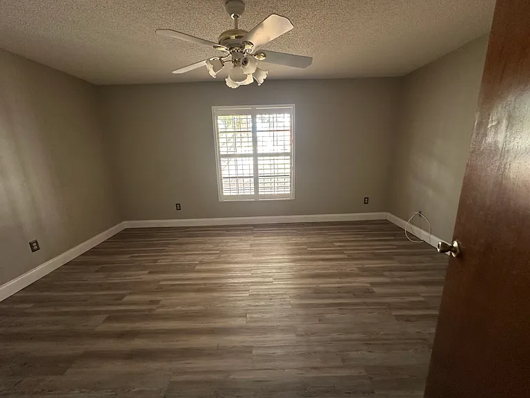 2922 Mallorn Way — Photo 14