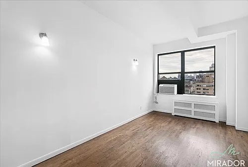 43 W 16th St #7A Photo 1