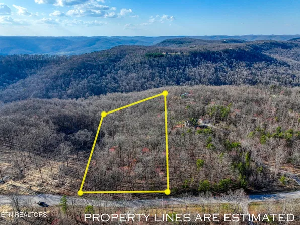 616 Cumberland Cove Rd, Monterey, TN 38574