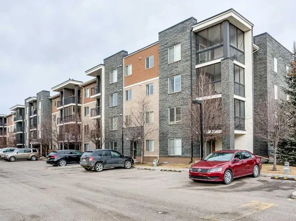 7110 N 80th Ave NE #320, Calgary, AB T3J 0N4