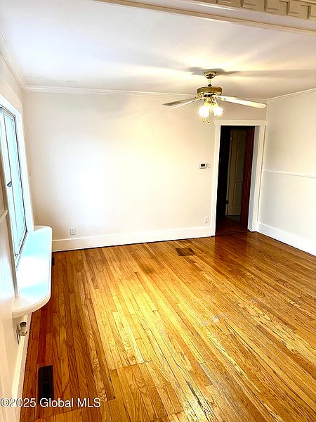 5th image of 2618 STANTON Street