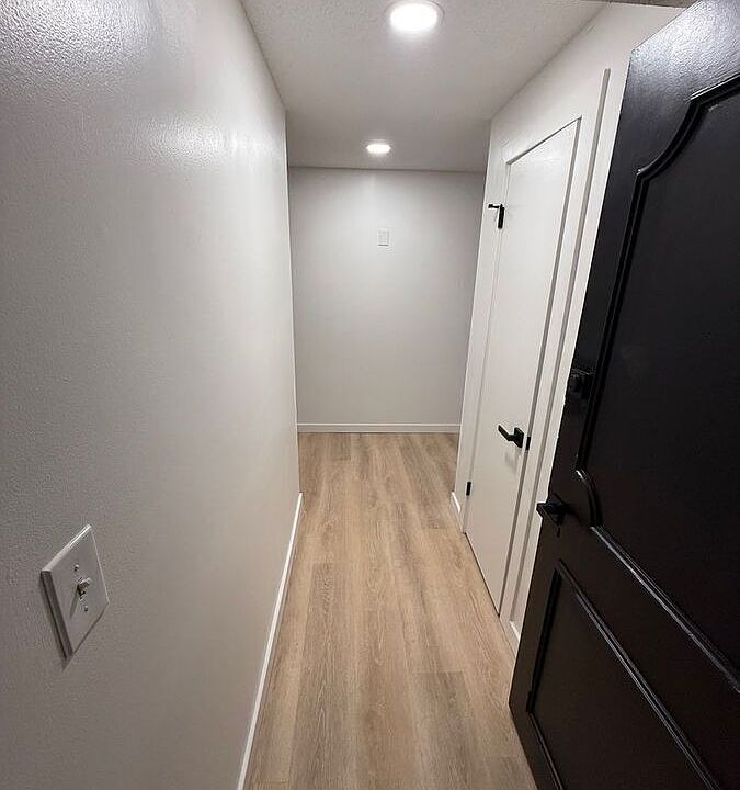 1st image of 2041 Ottawa St APT 303A