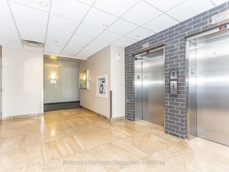 7400 Markham Rd #517 — Photo 3