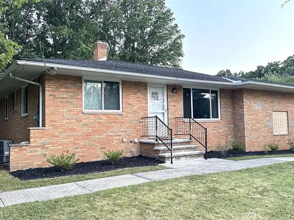 2700 E Royalton Rd, Brecksville, OH 44141