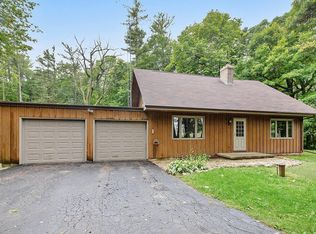 6719 Oakwood Ln, Whitelaw, WI 54247