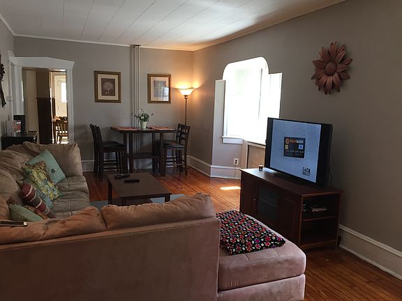 4th image of 26 E Collingswood Ave