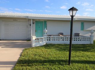 911 W Ocean Dr, Boynton Beach, FL 33426