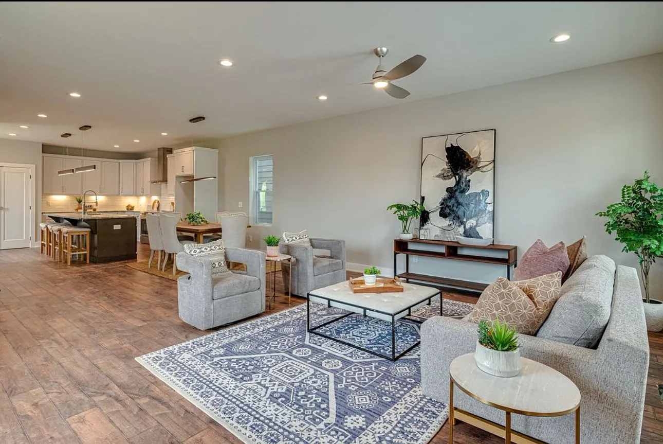 4 bed, 4.5 bath, 2494 sqft, $3,800 — Photo 2