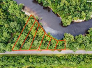 1-6 Croomsbridge Rd, Burgaw, NC 28425