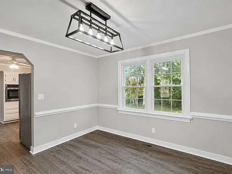 24 Bertram Blvd — Photo 15