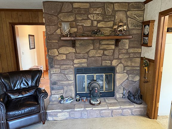 3rd image of 10555 Lebanon Rd