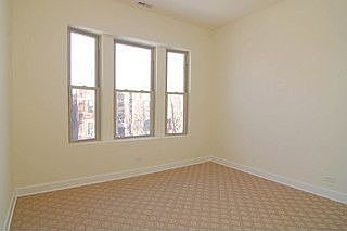 5th image of 1457 W Thome Ave #G