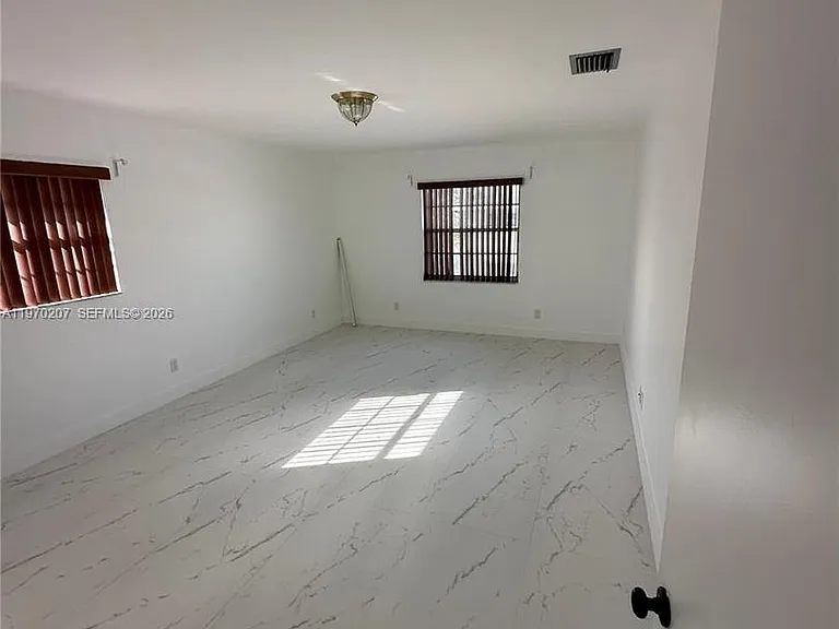1445 Grant St #A — Photo 11