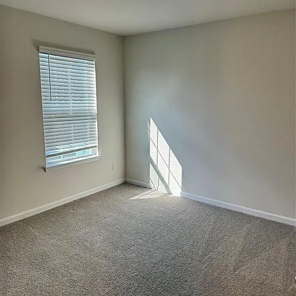 122 Old Home Rd — Photo 21