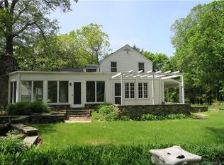 222 Farms Village Rd, West Simsbury, CT 06092