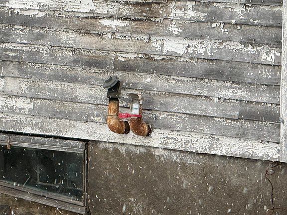 3rd image of 17 Main Street