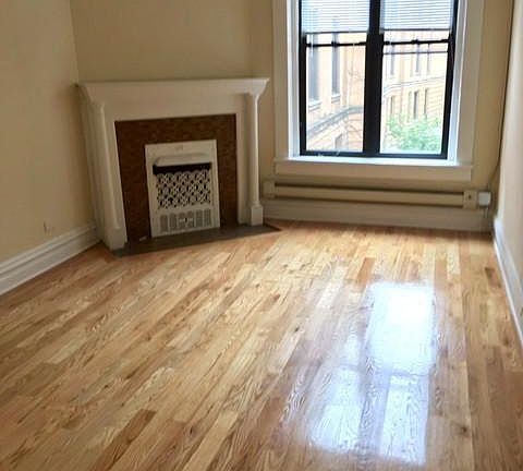 2nd image of 428 W Belden Ave APT 02