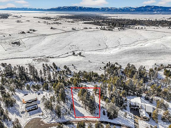 2nd image of 433 Wilhelm Creek Ct