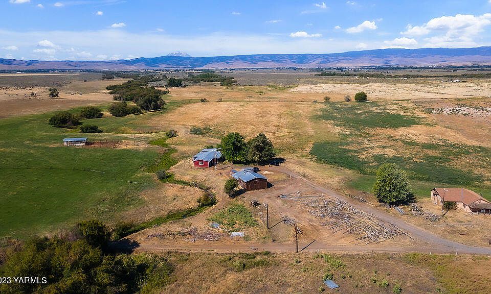 16682 Fort Rd, White Swan, WA 98952 MLS 231878 Zillow