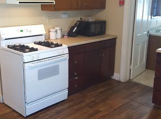 2524 Jackson St, Dubuque, IA 52001