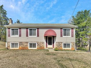 505 Sweeney Cir, Forest, VA 24551
