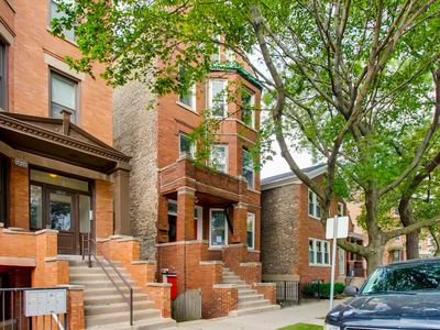 1816 N Wood St, Chicago, IL, 60622