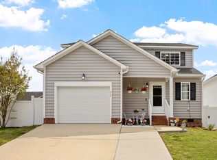 313 Pittsboro St, Fuquay Varina, NC 27526