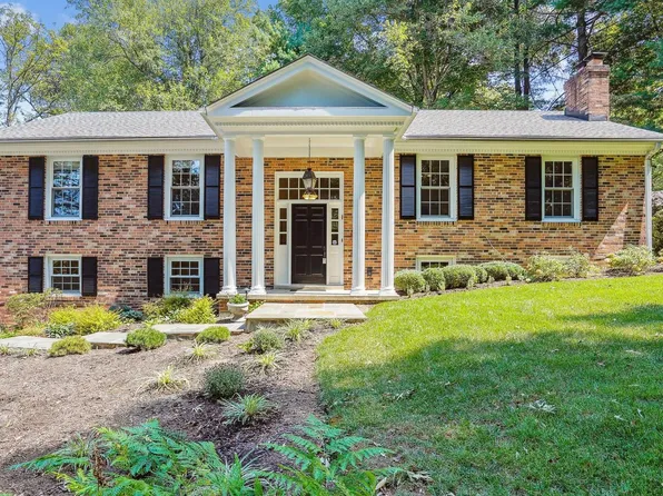 3601 Sleepy Hollow Rd, Falls Church, VA 22041