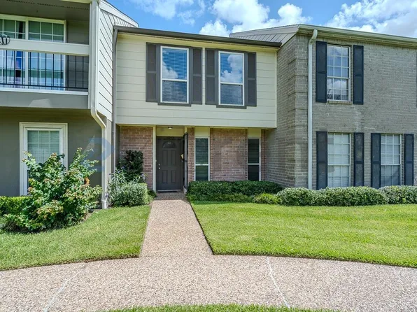 10349 Longmont Dr, Houston, TX 77042