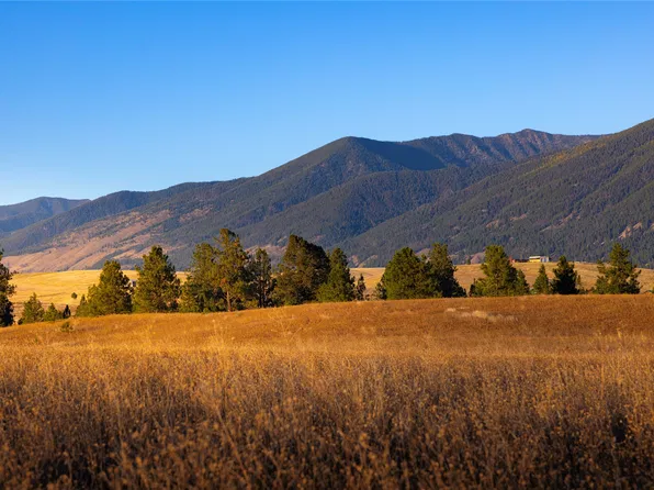 Nhn Hunter Ln, Eureka, MT 59917