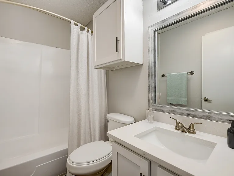 Summerwind Apartments — Photo 16