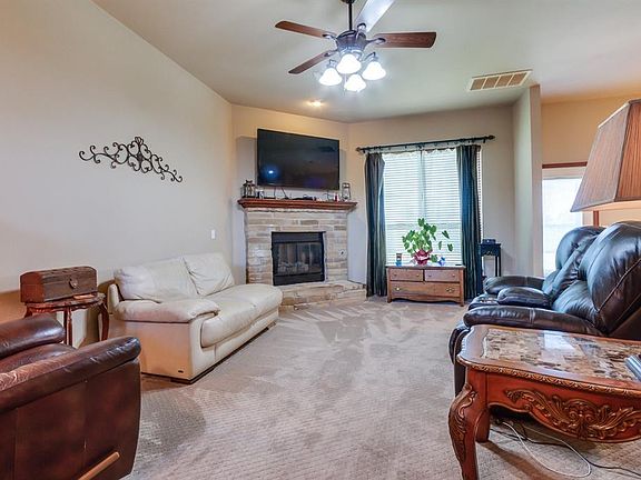 2nd image of 600 SW 164th Ter