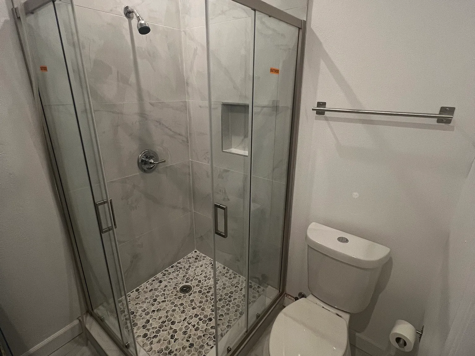 Studio, 250 sqft, $2,200 — Photo 3