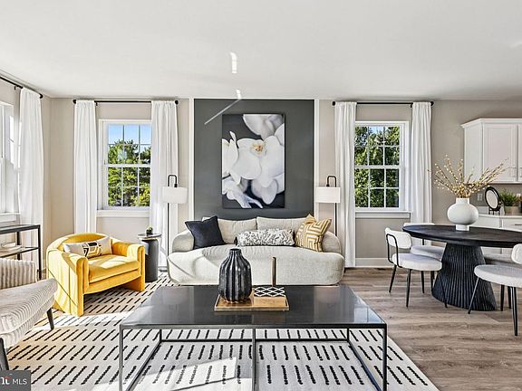 7th image of this home