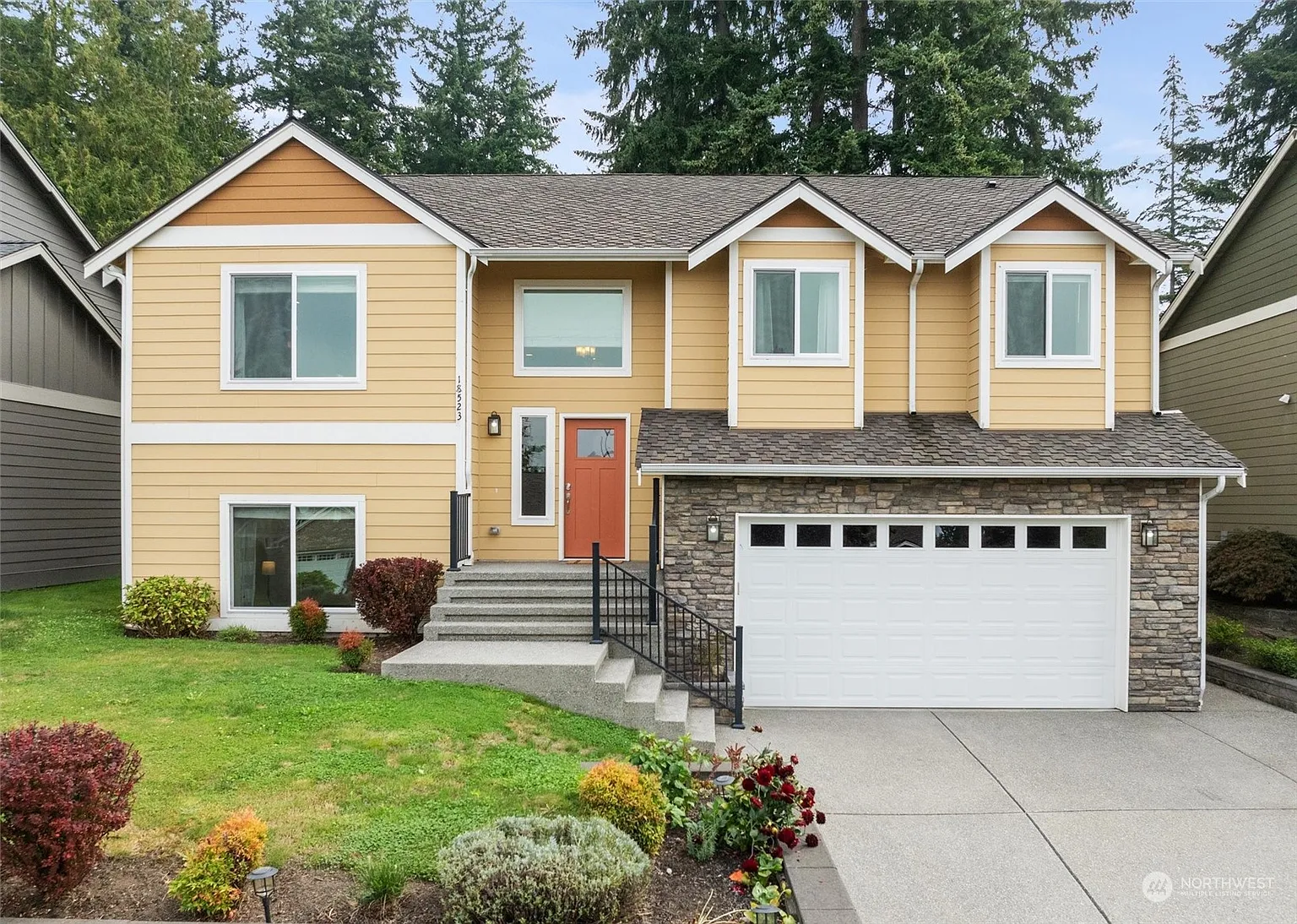 18523 Hawksview Drive photo 1