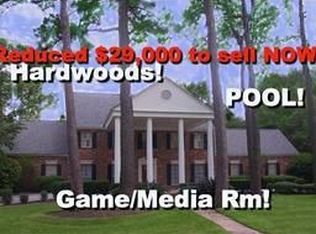 5411 Foresthaven Dr, Houston, TX 77066