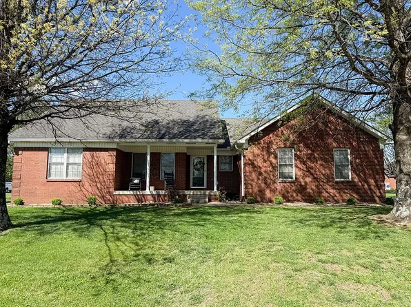 102 Lakeshore Dr, Bardstown, KY 40004