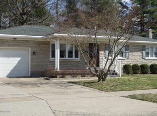 11005 Lehr Rd, Louisville, KY 40272