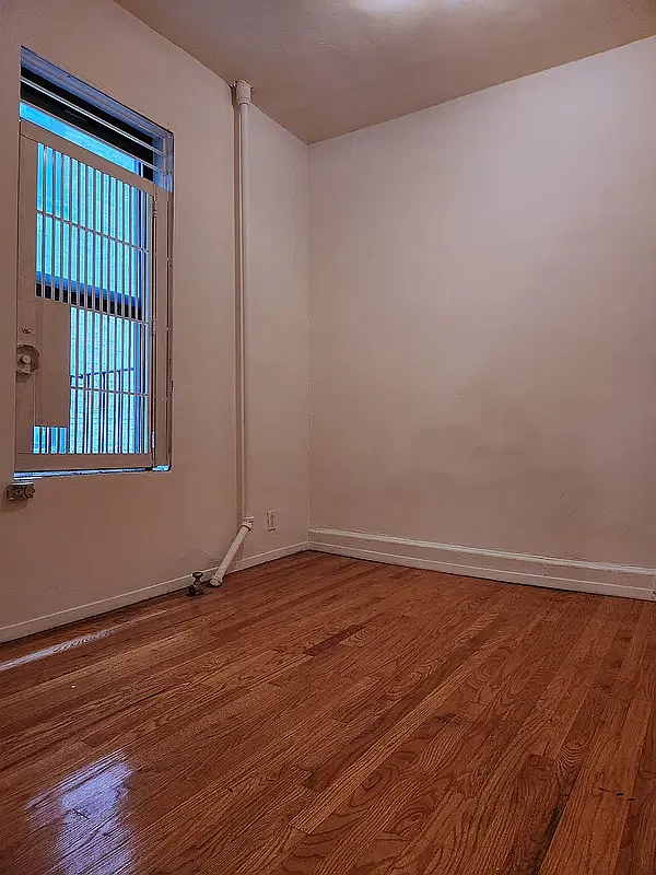 312 East 93rd Street — Photo 4