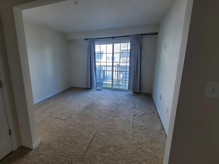 14818 Mason Creek Cir — Photo 16