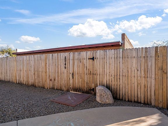 3rd image of 3032 N Edith Blvd #0