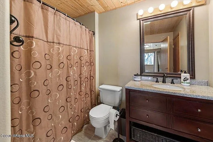 950 W Cameron Ave #104 — Photo 6