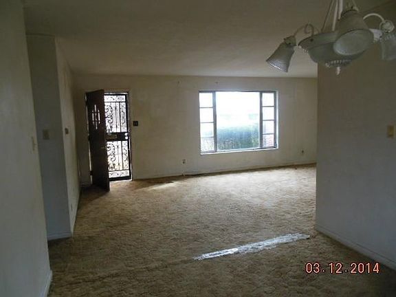 2nd image of 2749 Windlow Dr
