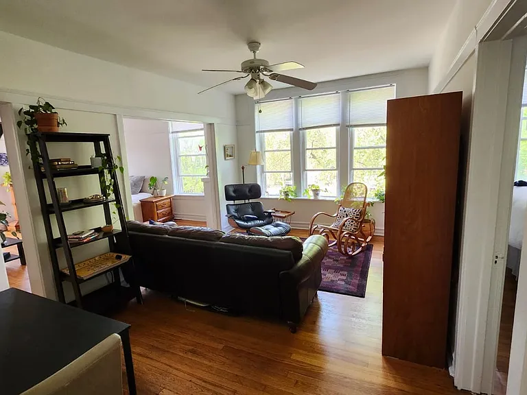 3601-3605 N Janssen Ave #1420-1424 — Photo 8