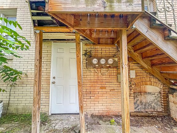 4th image of 309 Phillips St