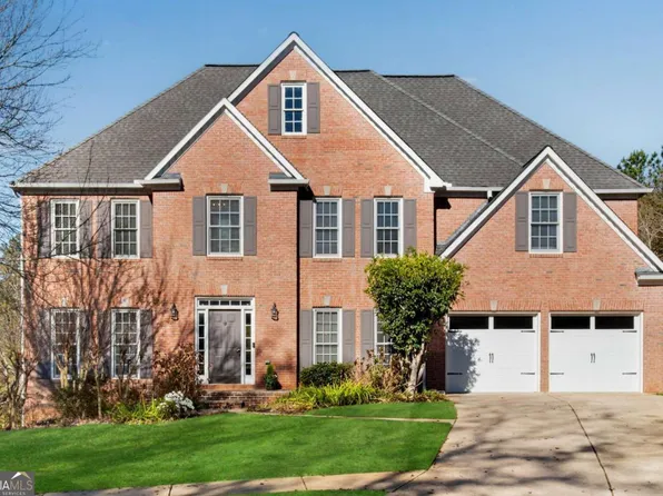 161 Brook Ln, Roswell, GA 30075