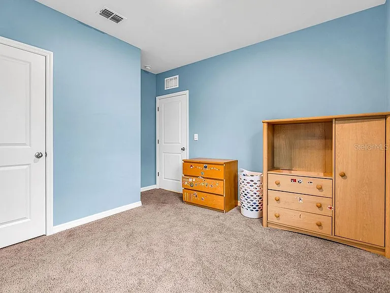 1048 Adalia Ter — Photo 20