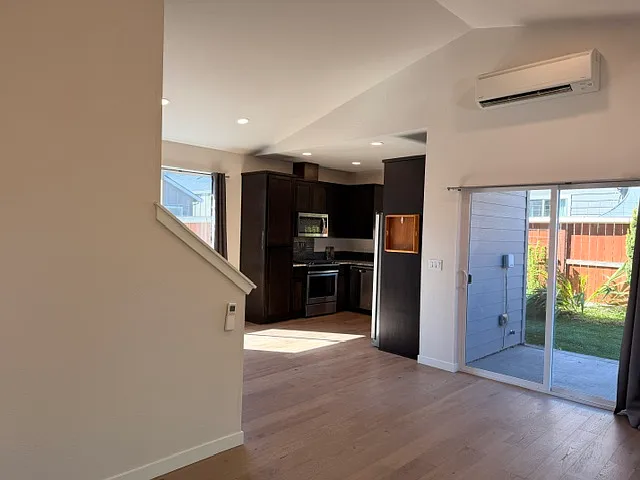 57 Stage Way — Photo 1